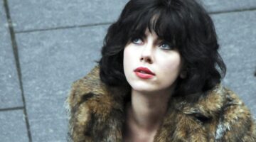 Dia memfilmkan setiap adegannya, lalu suara Scarlett Johansson menghapusnya dari film